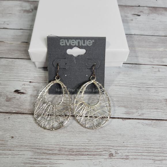 Avenue Wire Cage Tear Drop Earrings NWT - Picture 1 of 5